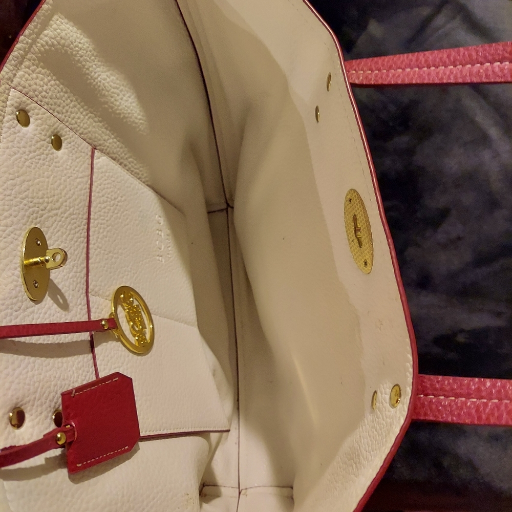 Handbag